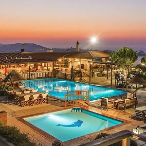 Spiros-Soula Family Hotel & Apartments